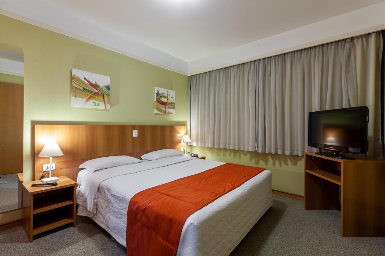 Tri Hotel Executive Caxias Caxias do Sul Exterior foto