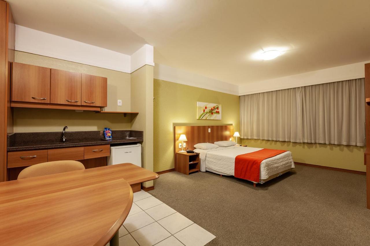 Tri Hotel Executive Caxias Caxias do Sul Exterior foto